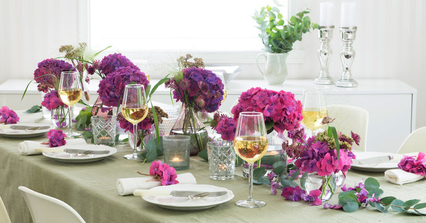 Pynt bordet med Hortensia Blomster til borddekorering