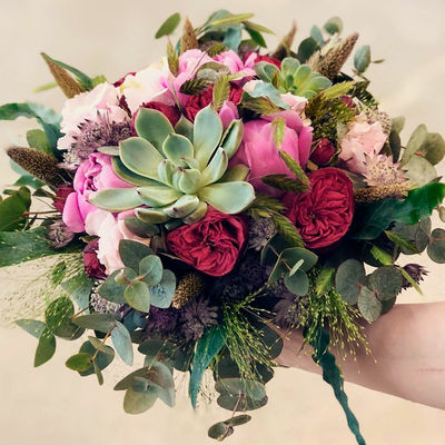 brudebukett-med sukkulent