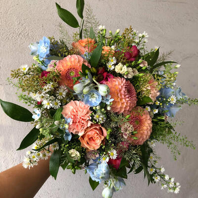 Brudebukett-sommerlig-romantisk